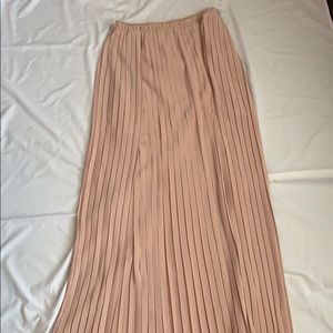 Pleated maxi skirt, peachy beige